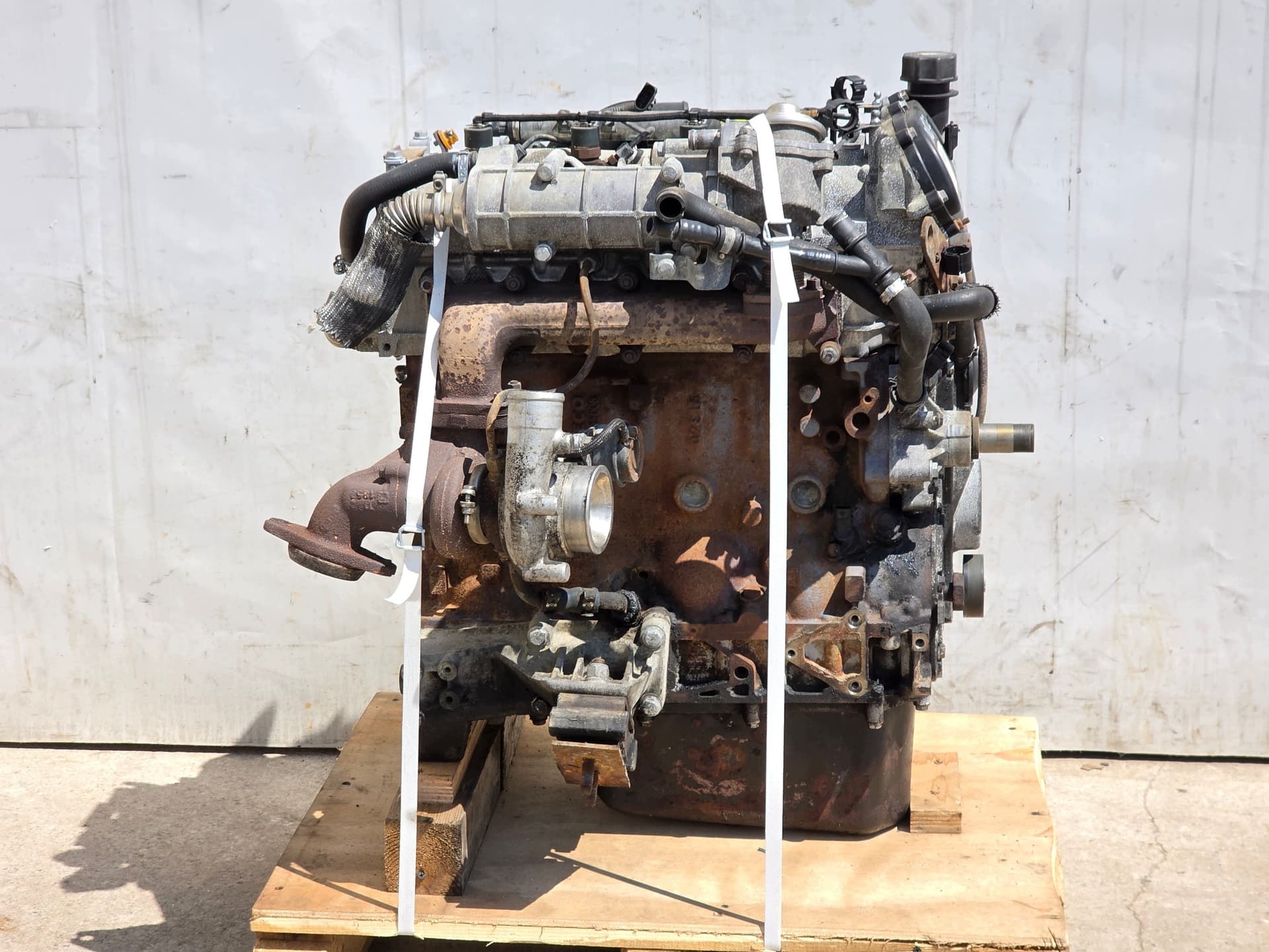 Moteur F1CE0481F — vue 4