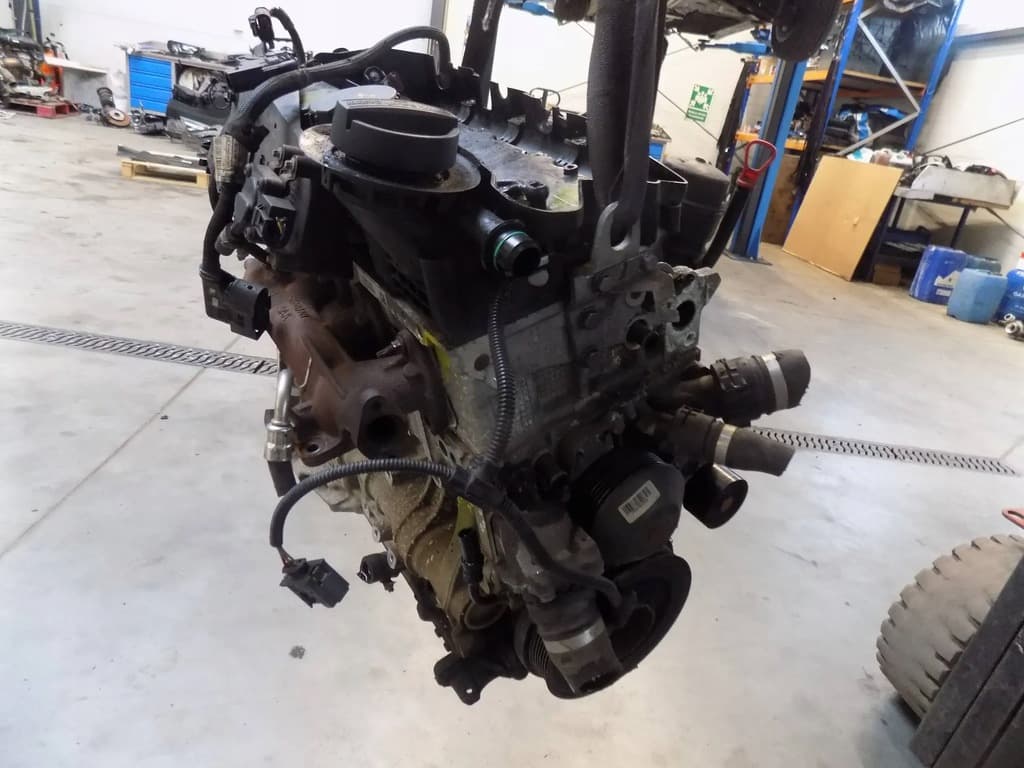 Moteur N47 D20 C — vue 4