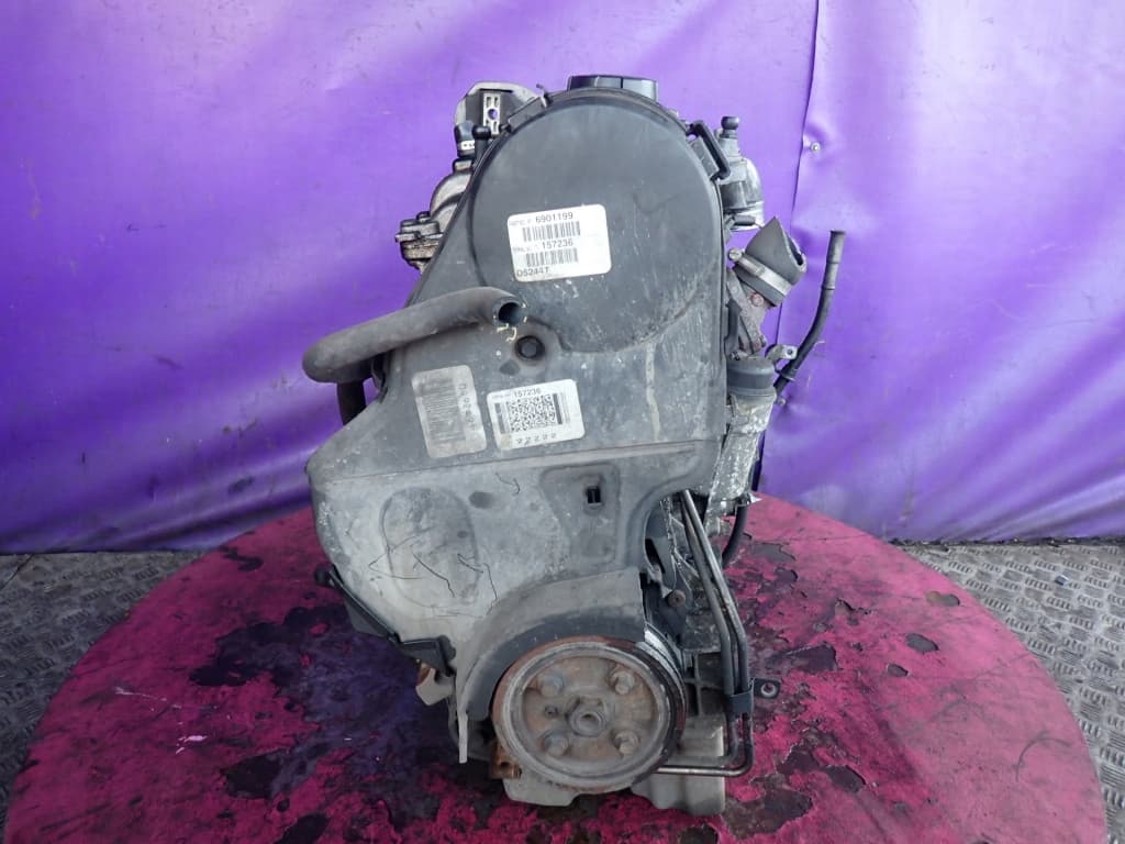 Moteur D 5244 T — vue 2