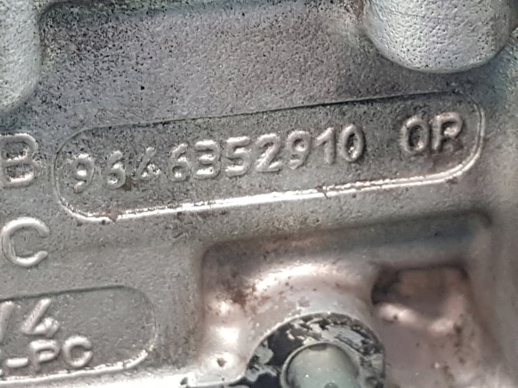 Moteur 8HY (DV4TED4) — vue 4