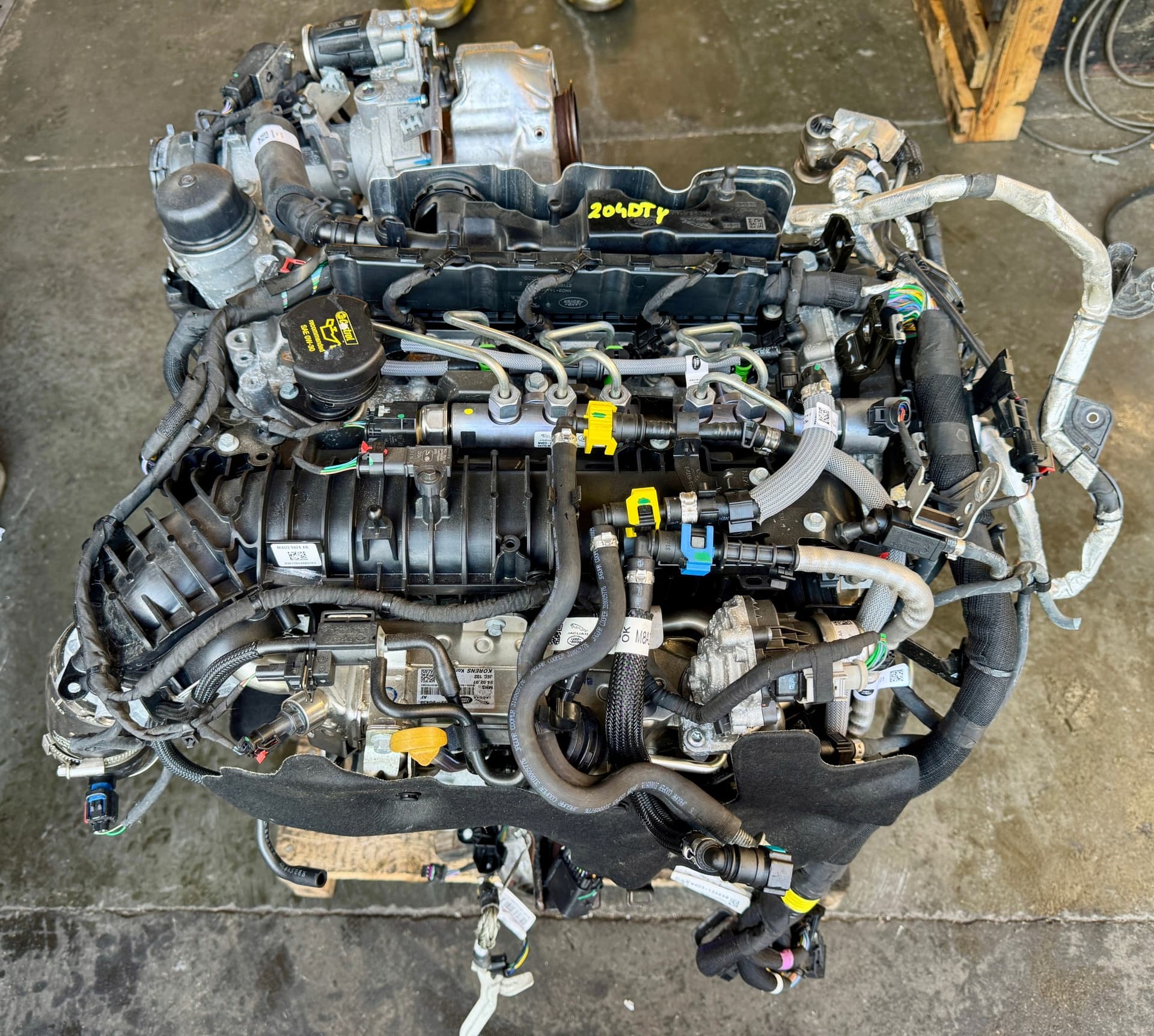 Moteur 204DTY(AJ20D4) - Image 1