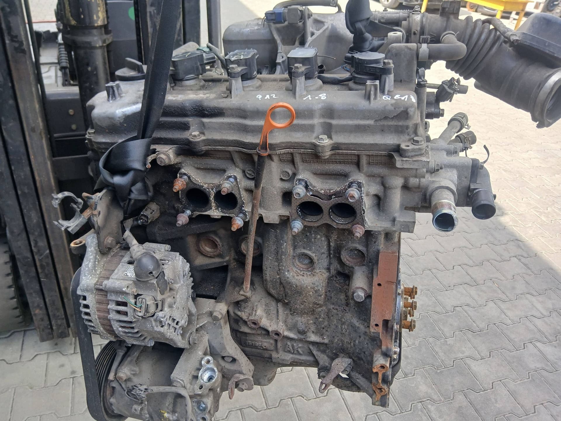 Moteur QG18DE — vue 2