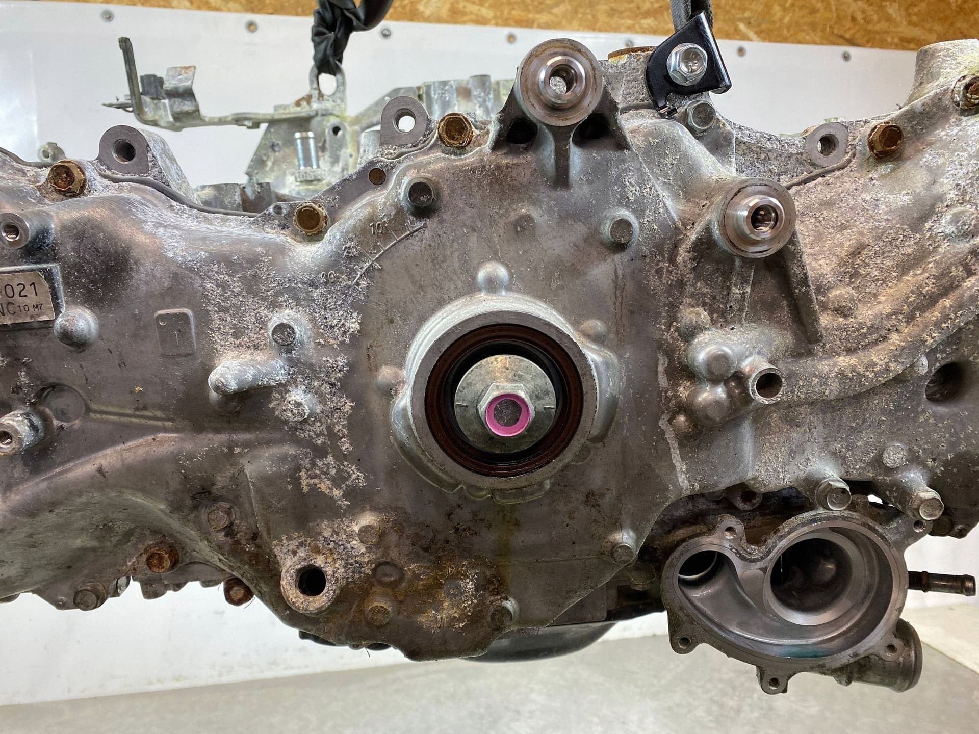 Moteur FA24D — vue 2