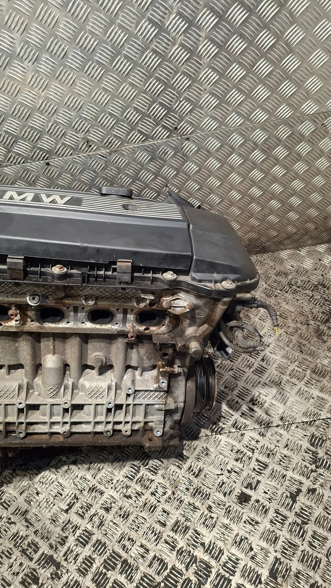 Moteur M52 B20 (206S4) — vue 3
