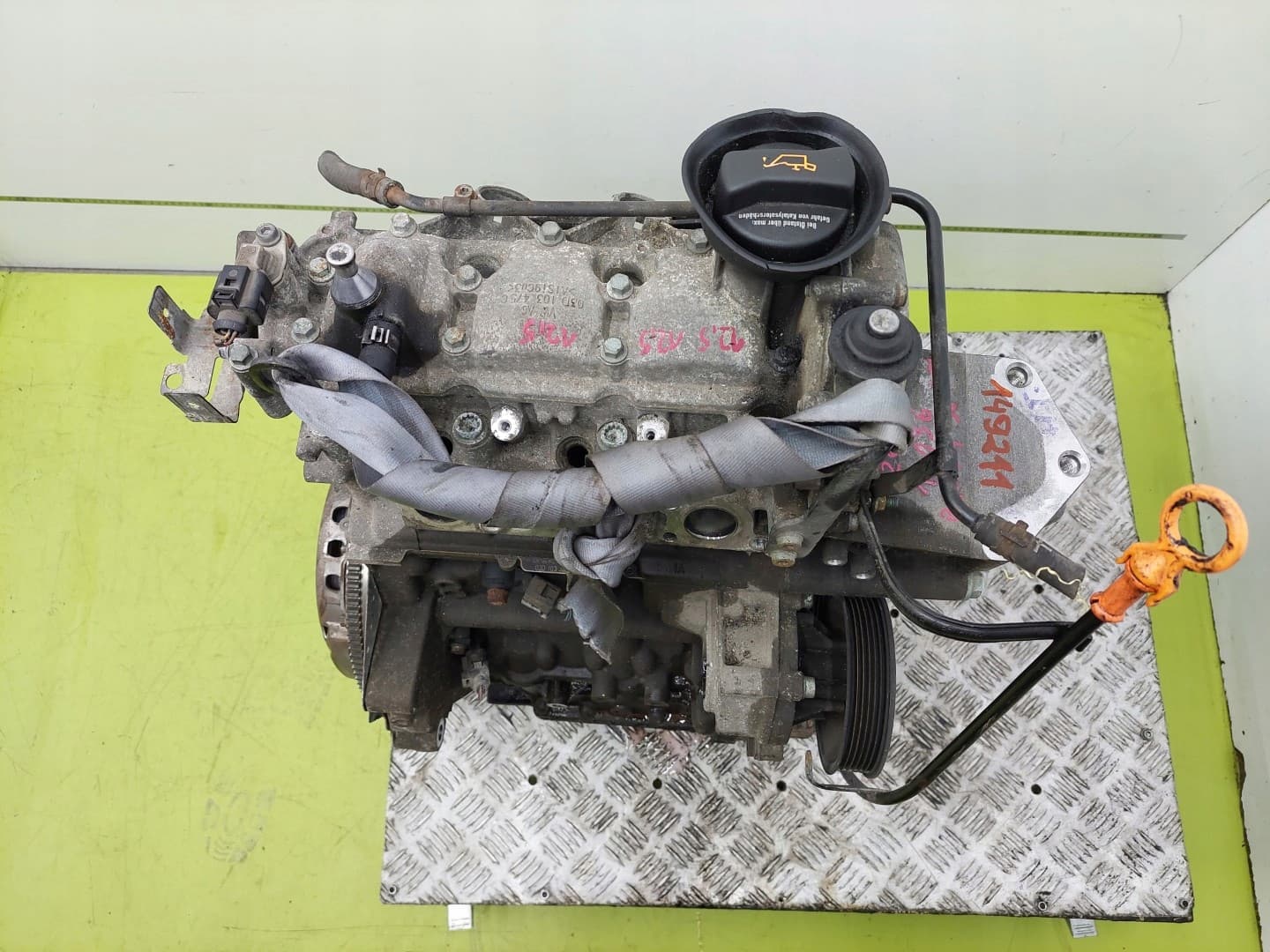 Moteur AWY — vue 8