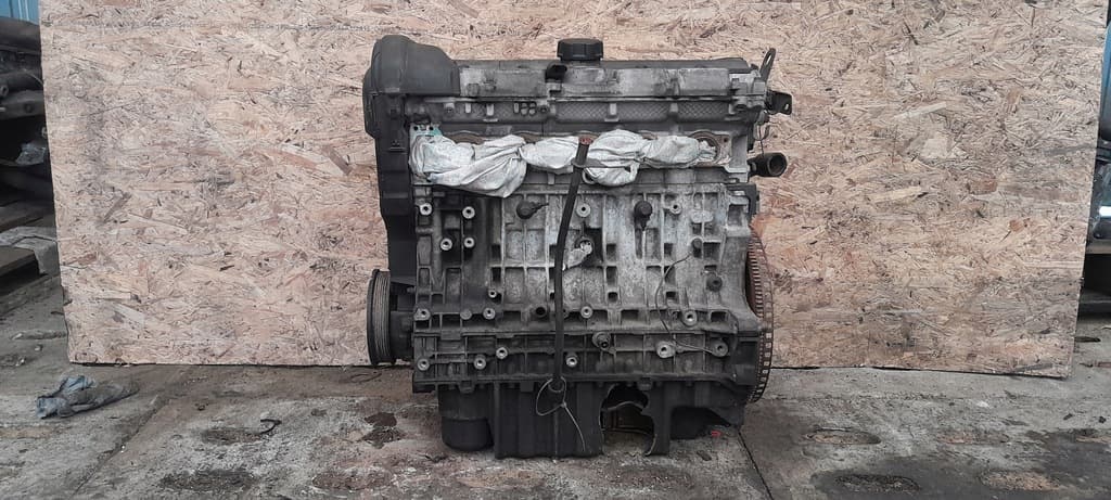 Moteur B 5244 T - Image 1