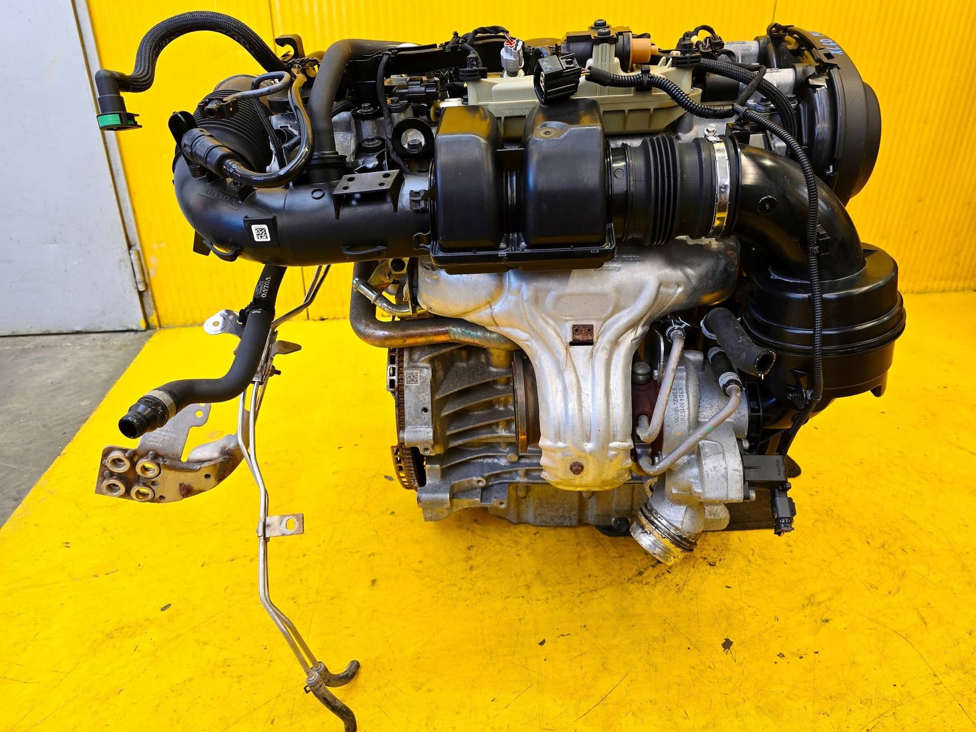 Moteur B 4204 T26 — vue 3