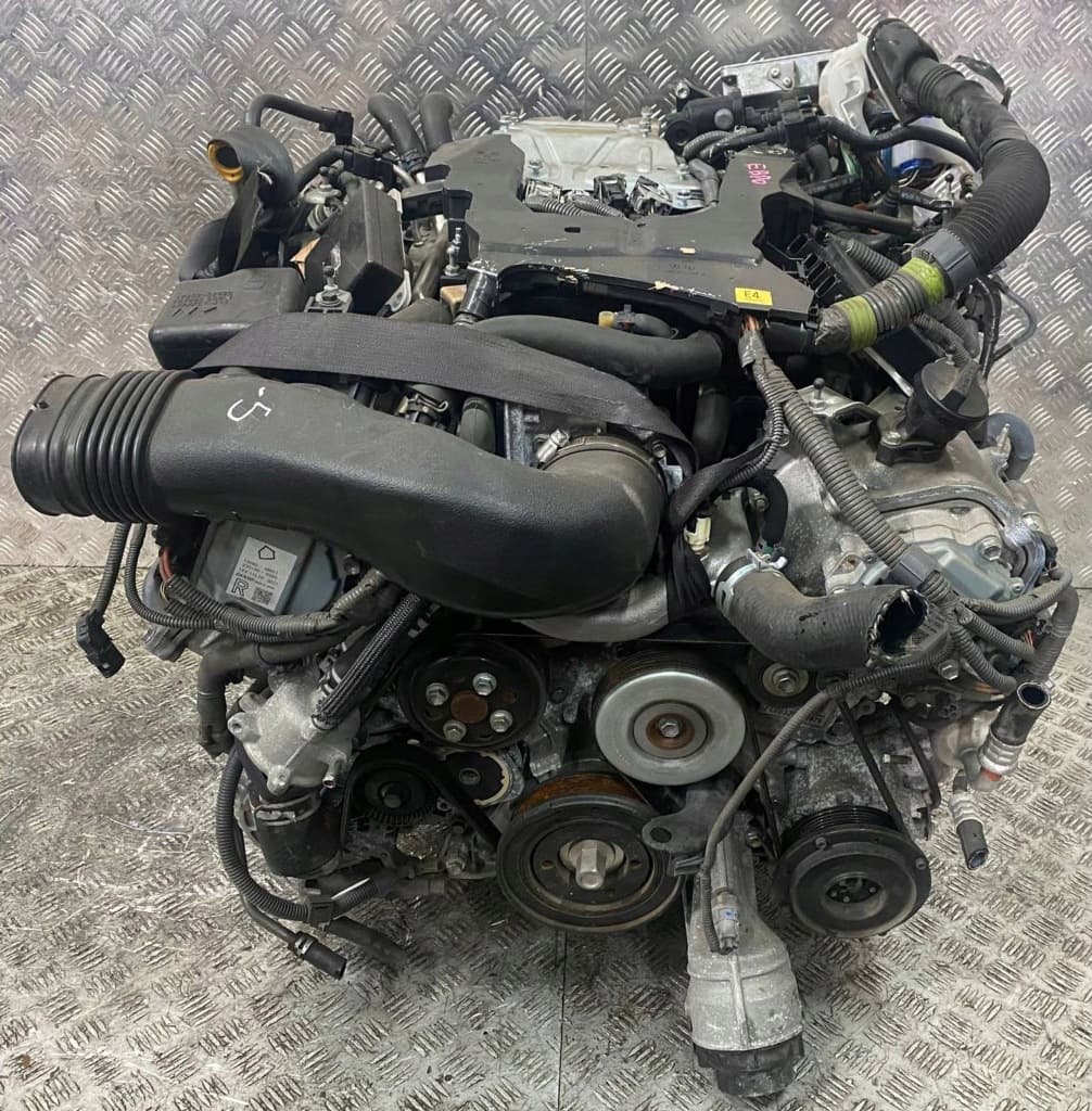 Moteur 1UR-FE - Image 1