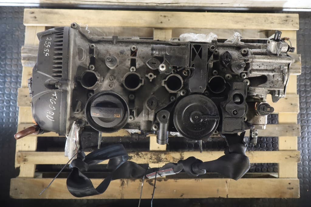 Moteur CCZA — vue 4