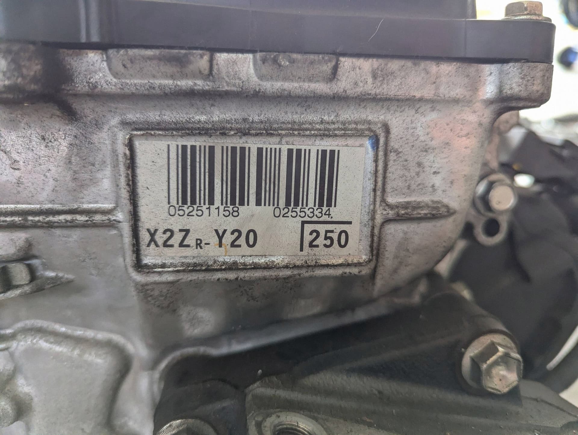 Moteur 2ZR-FXE — vue 4