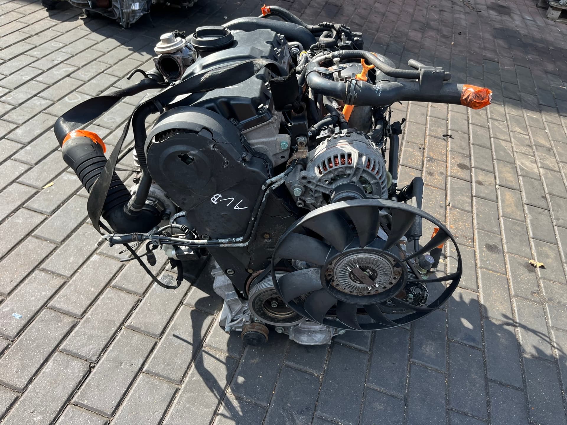 Moteur AVB — vue 6