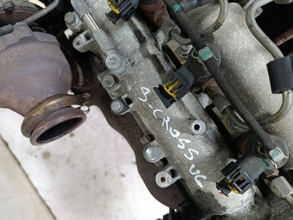 Moteur D16AA — vue 8