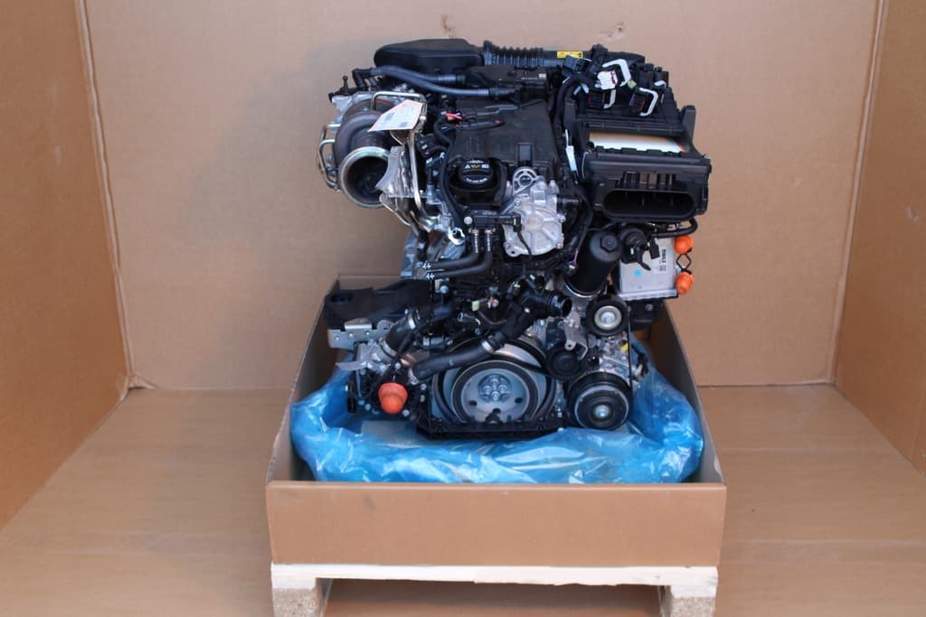 Moteur M 264.915 - Image 1