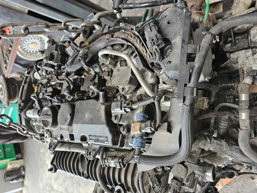 Moteur B 4204 T37 — vue 3