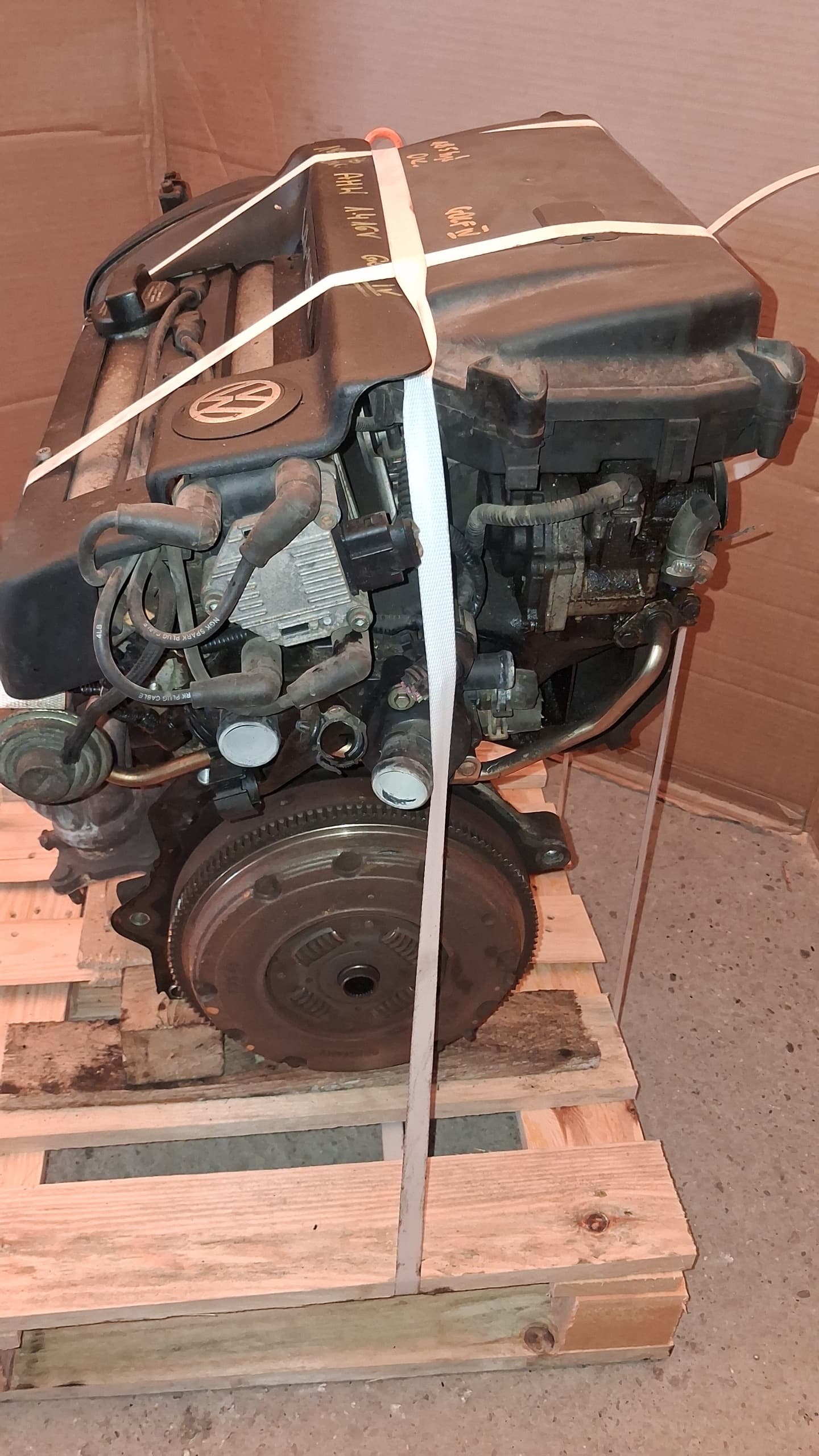 Moteur AHW — vue 10