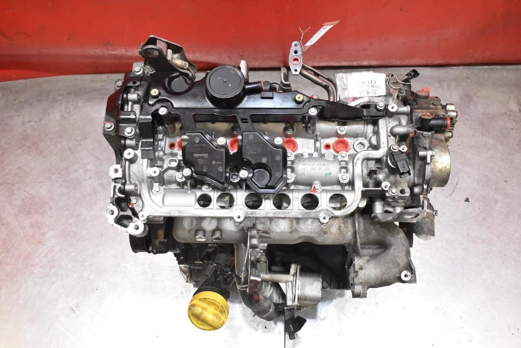 Moteur M9R 814 — vue 3
