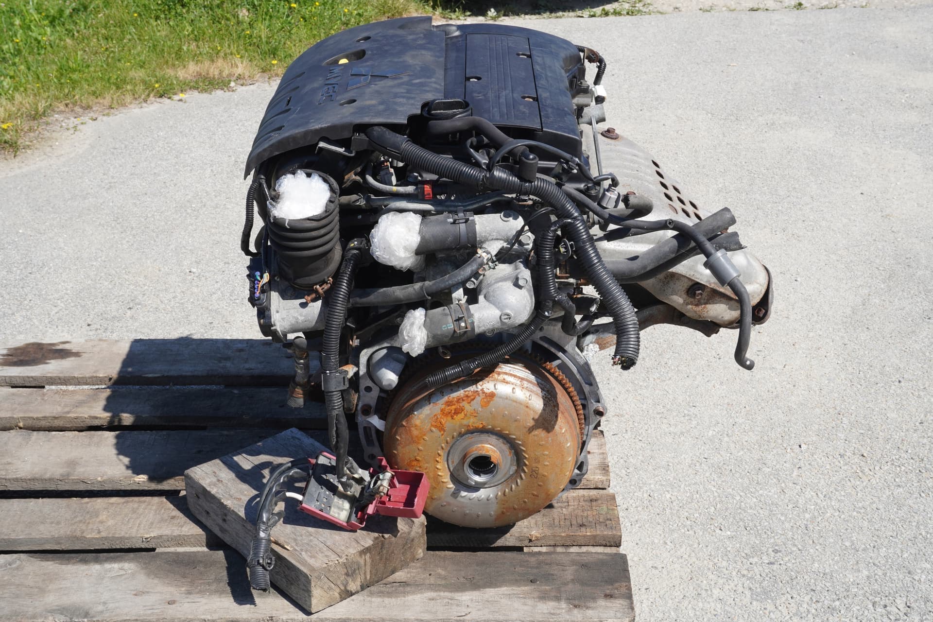 Moteur 4B10 — vue 10