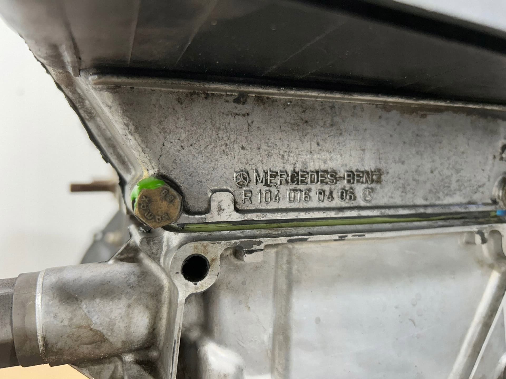 Moteur M 104.981 — vue 12