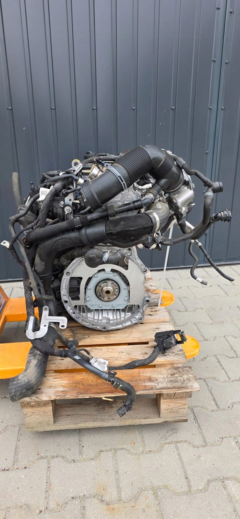 Moteur DNFB — vue 3