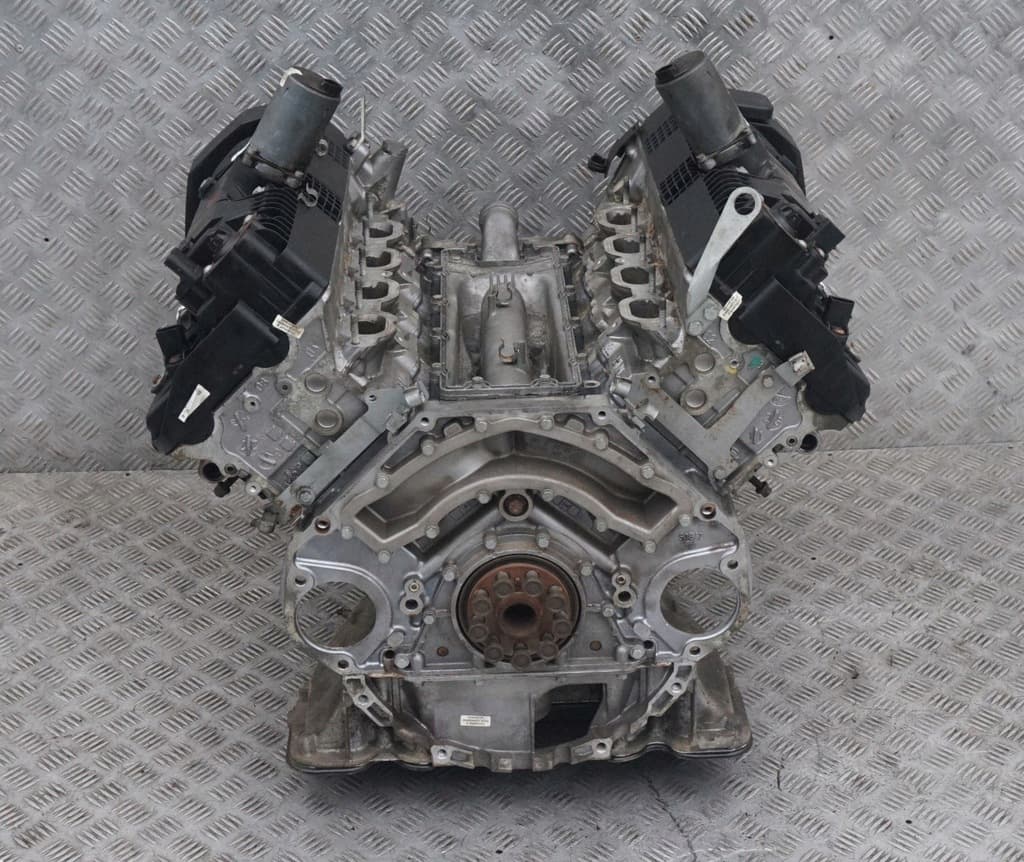 Moteur N62 B44 A — vue 2