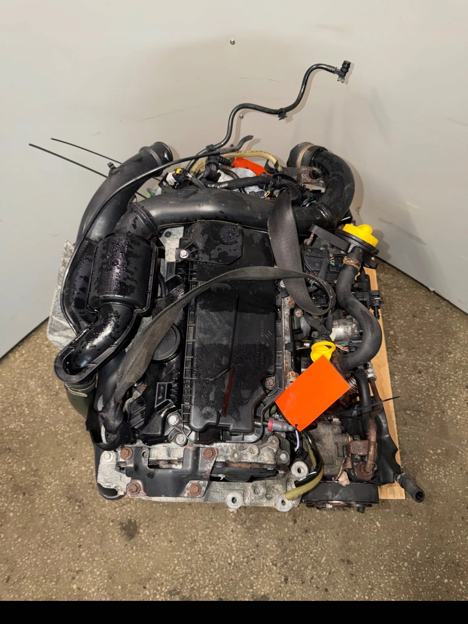 Moteur M9R 692 — vue 3