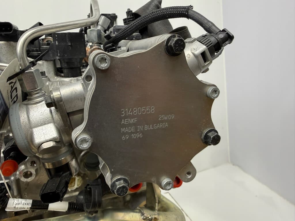 Moteur B 4204 T52 — vue 6