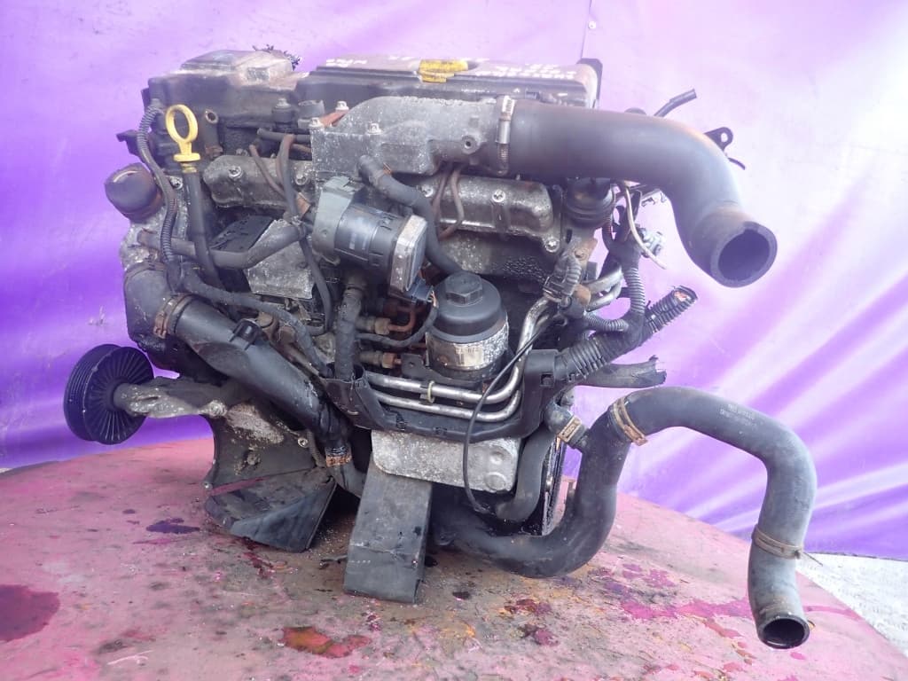 Moteur Y 22 DTR — vue 2
