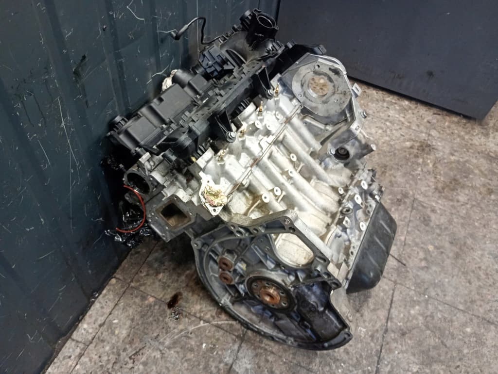 Moteur F6JD — vue 6