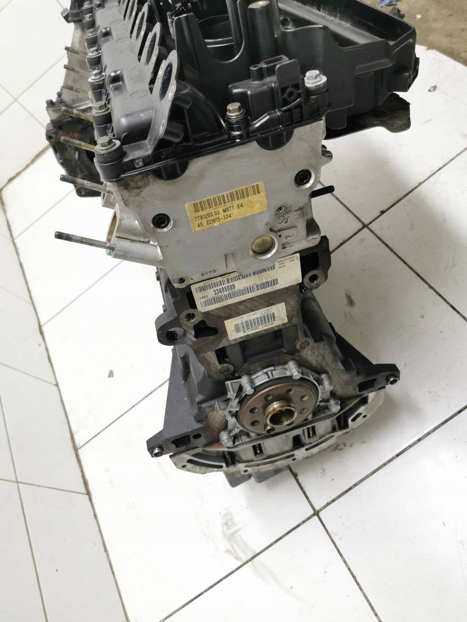 Moteur M57 D25 (256D2) — vue 8