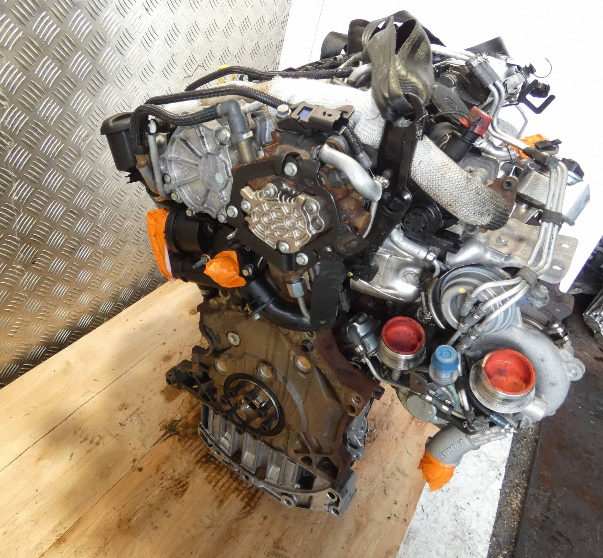 Moteur 4HT — vue 7