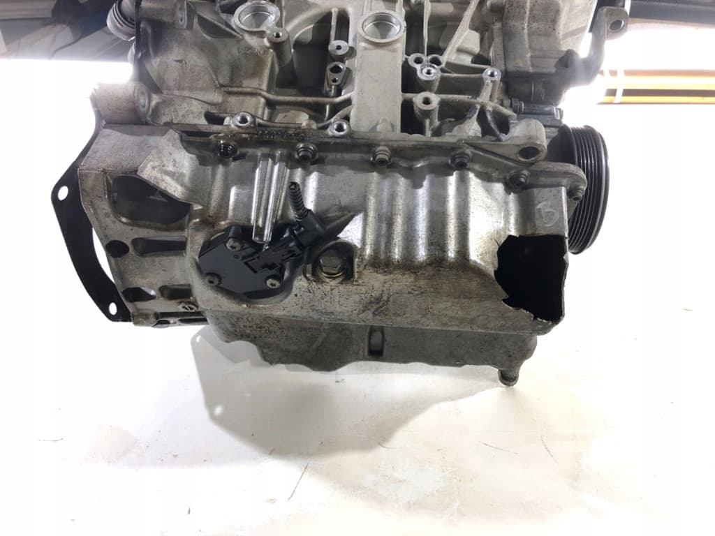 Moteur CJZA — vue 4