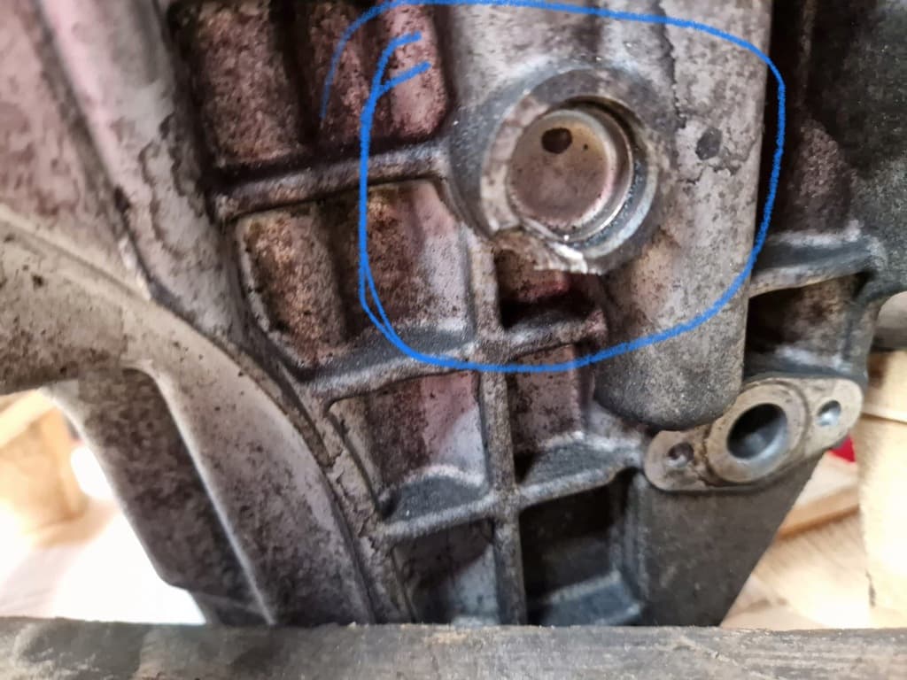 Moteur 306DT(TDV6) — vue 5