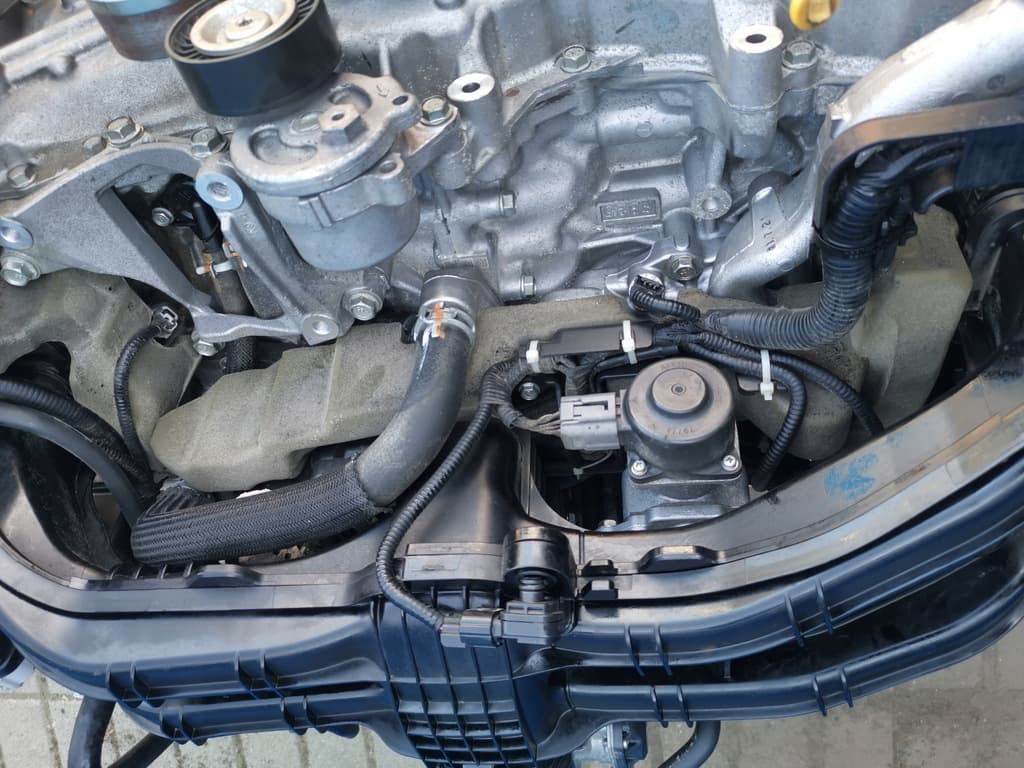Moteur FB25 — vue 7
