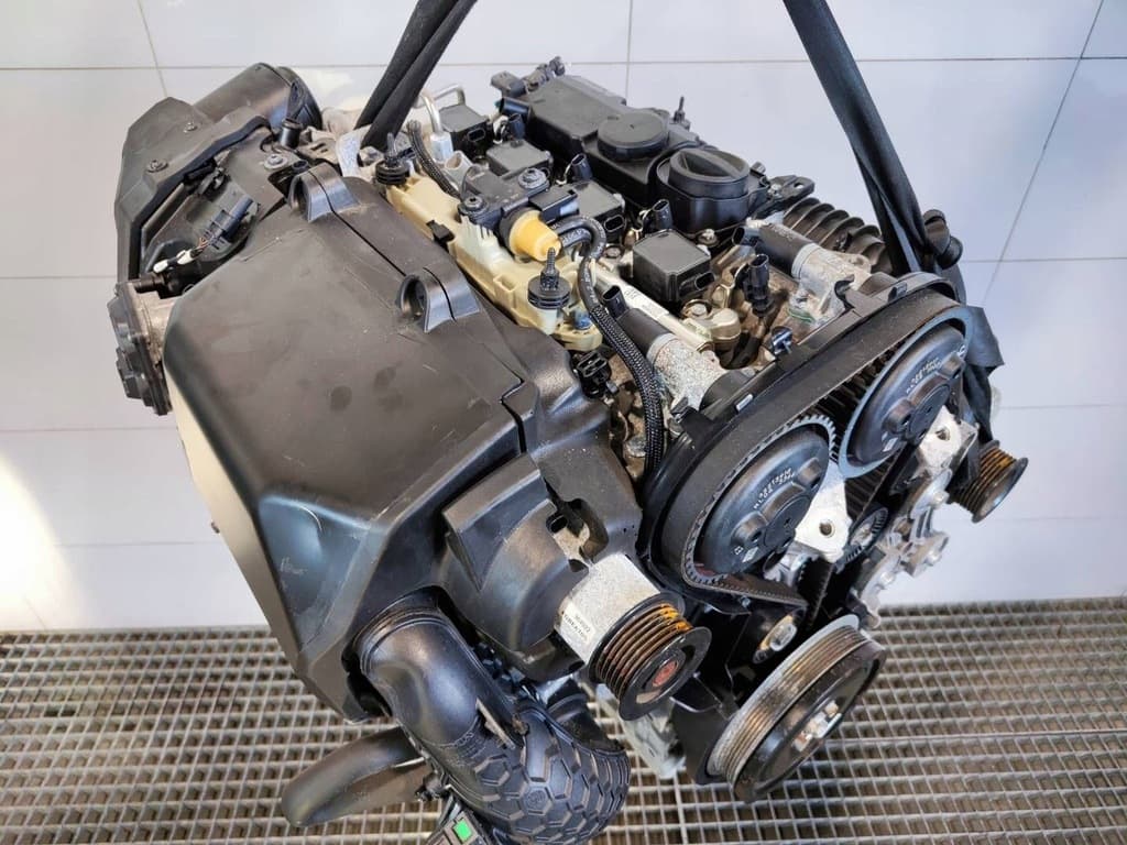 Moteur B 4204 T27 — vue 5