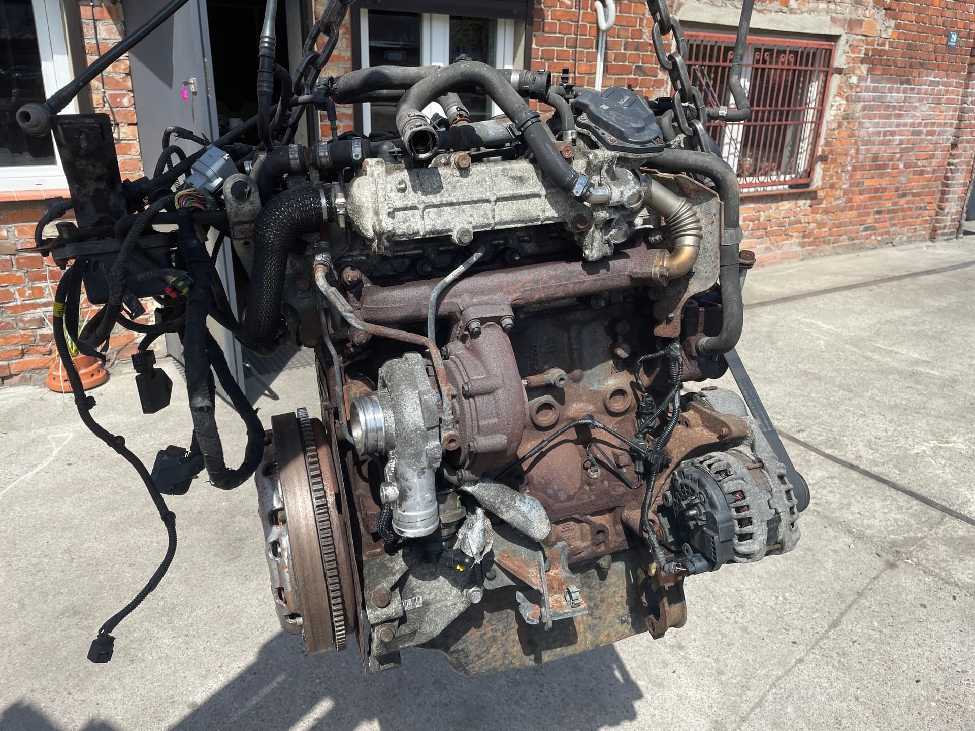 Moteur F1CE3481E — vue 4