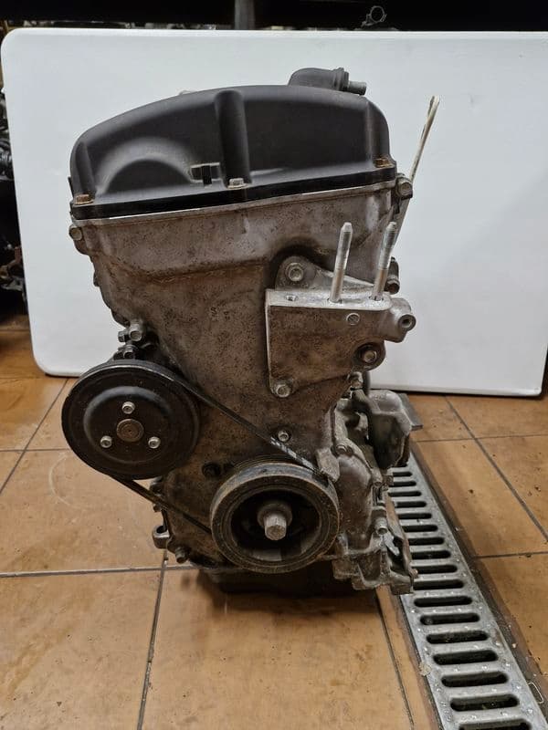Moteur 4B11 — vue 3