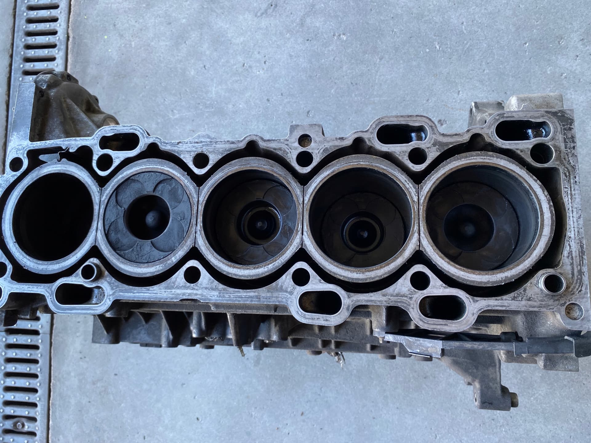 Moteur D 5244 T — vue 3