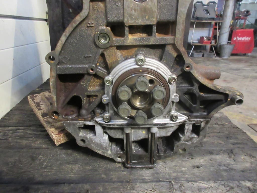 Moteur G4GC — vue 5