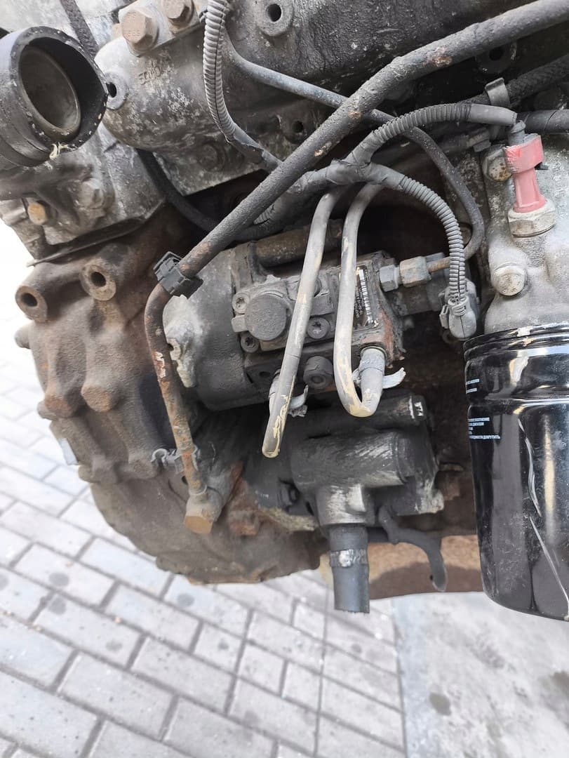 Moteur F1CE0481D (F30DT) — vue 13