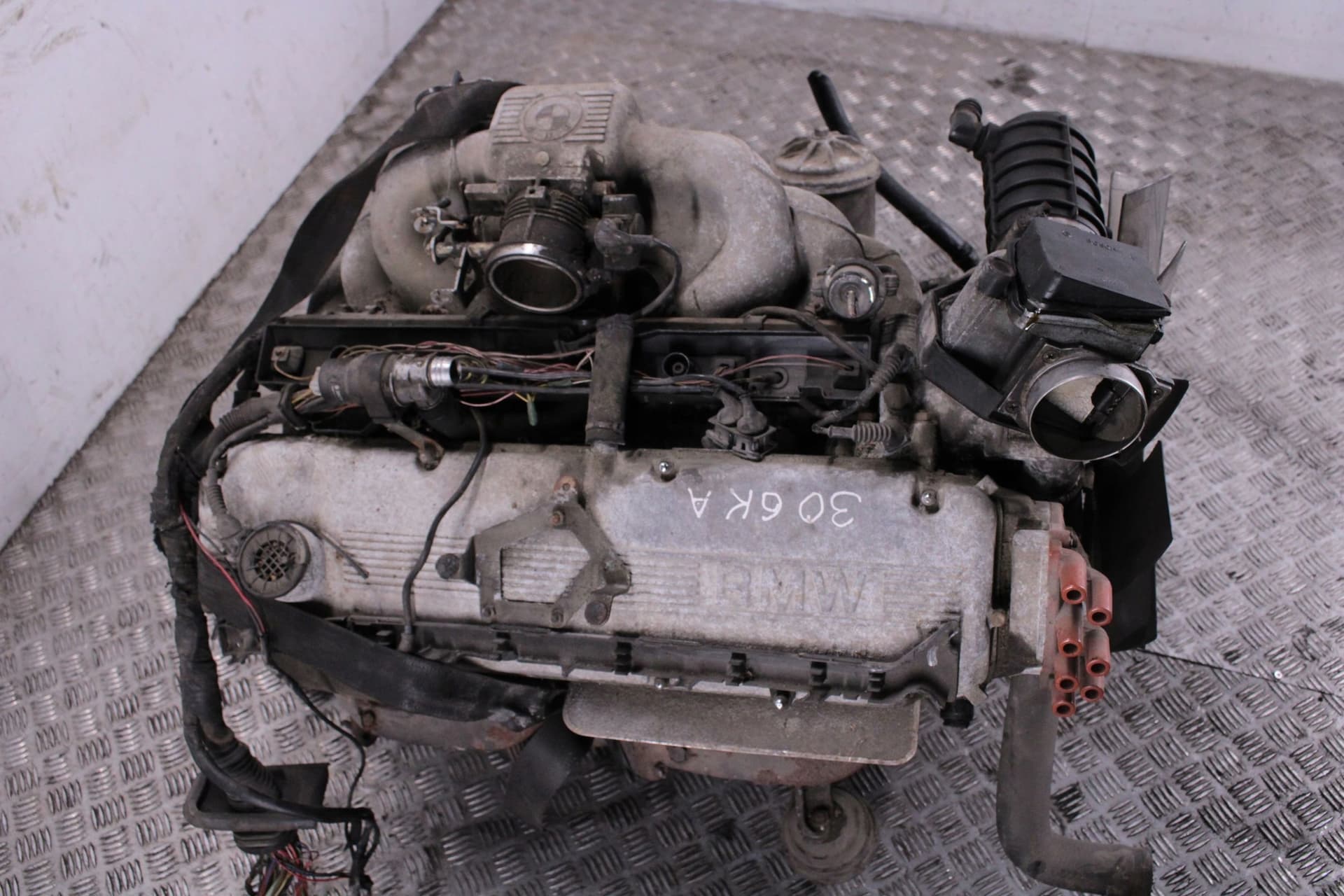 Moteur M30 B30 (306KA) — vue 6