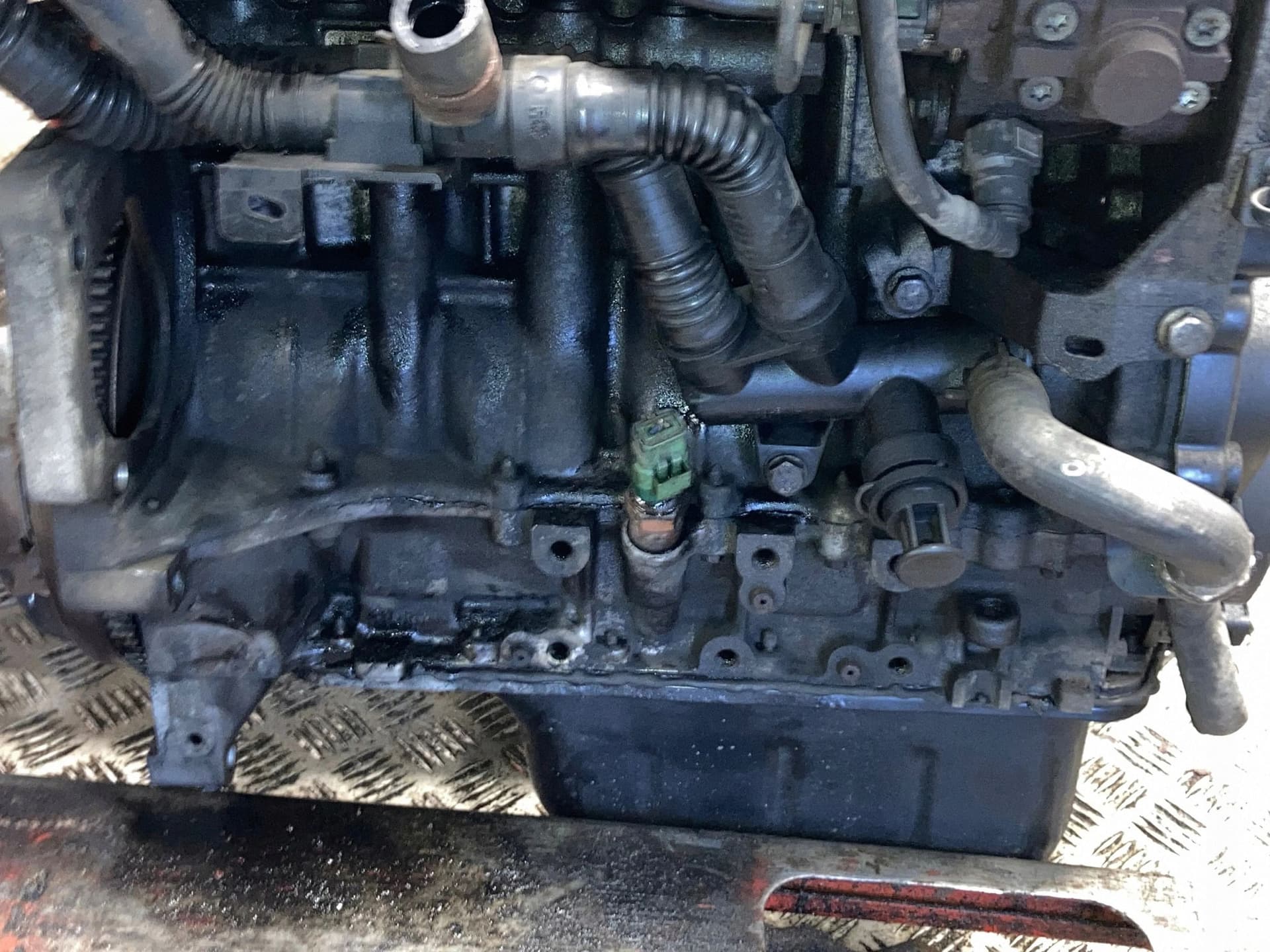 Moteur 8HZ (DV4TD) — vue 5