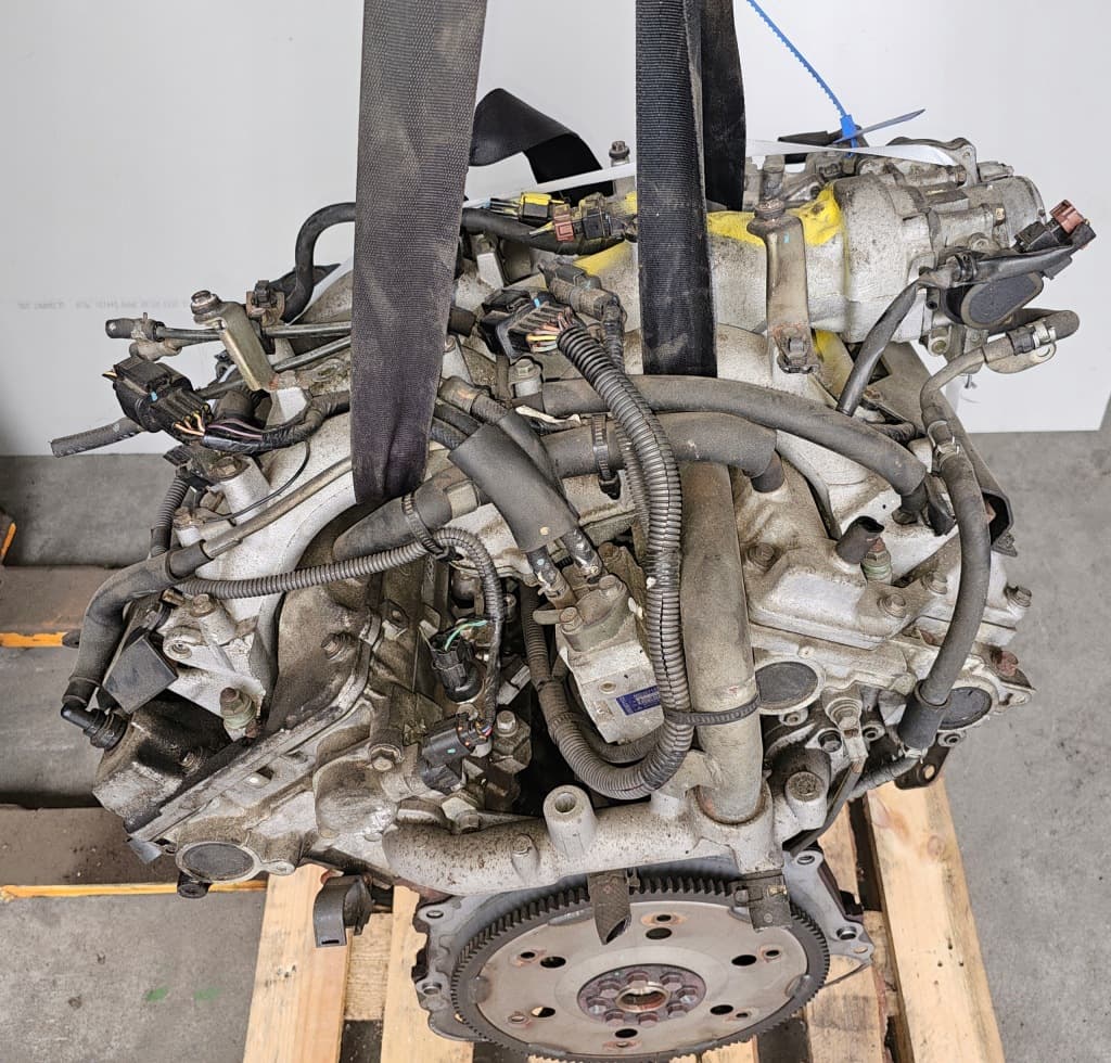 Moteur 6G74 (DOHC 24V) — vue 4