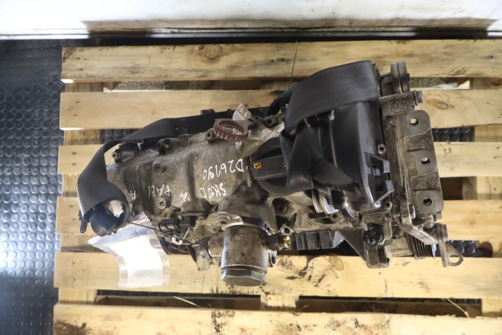 Moteur CBZC — vue 4