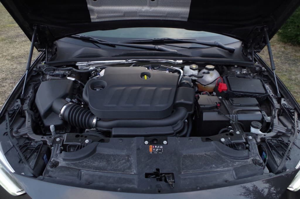 Moteur F20DVH — vue 2