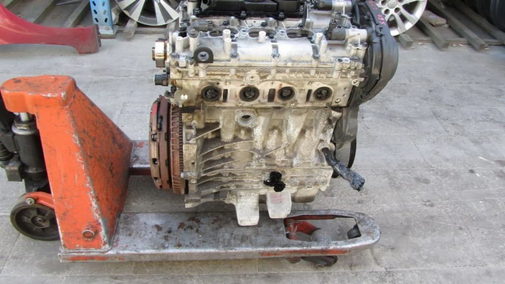 Moteur B 4204 T37 — vue 2