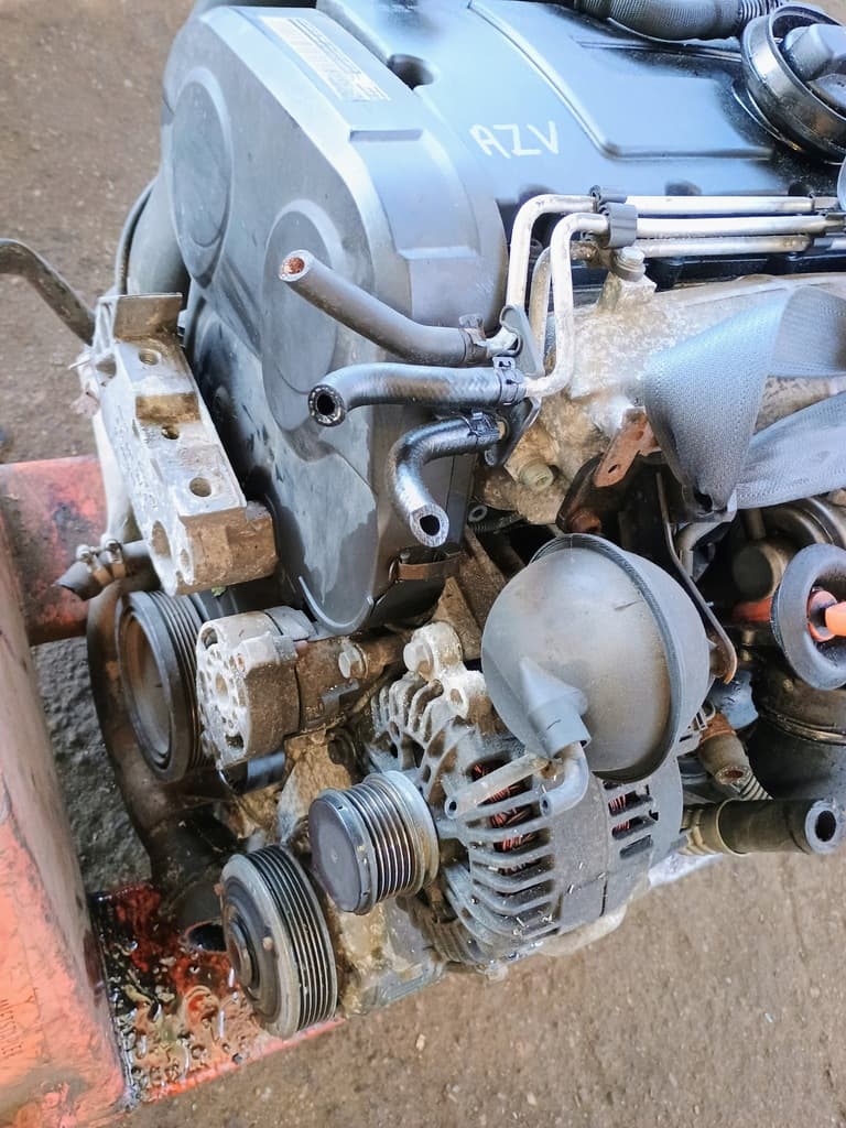 Moteur AZV — vue 2