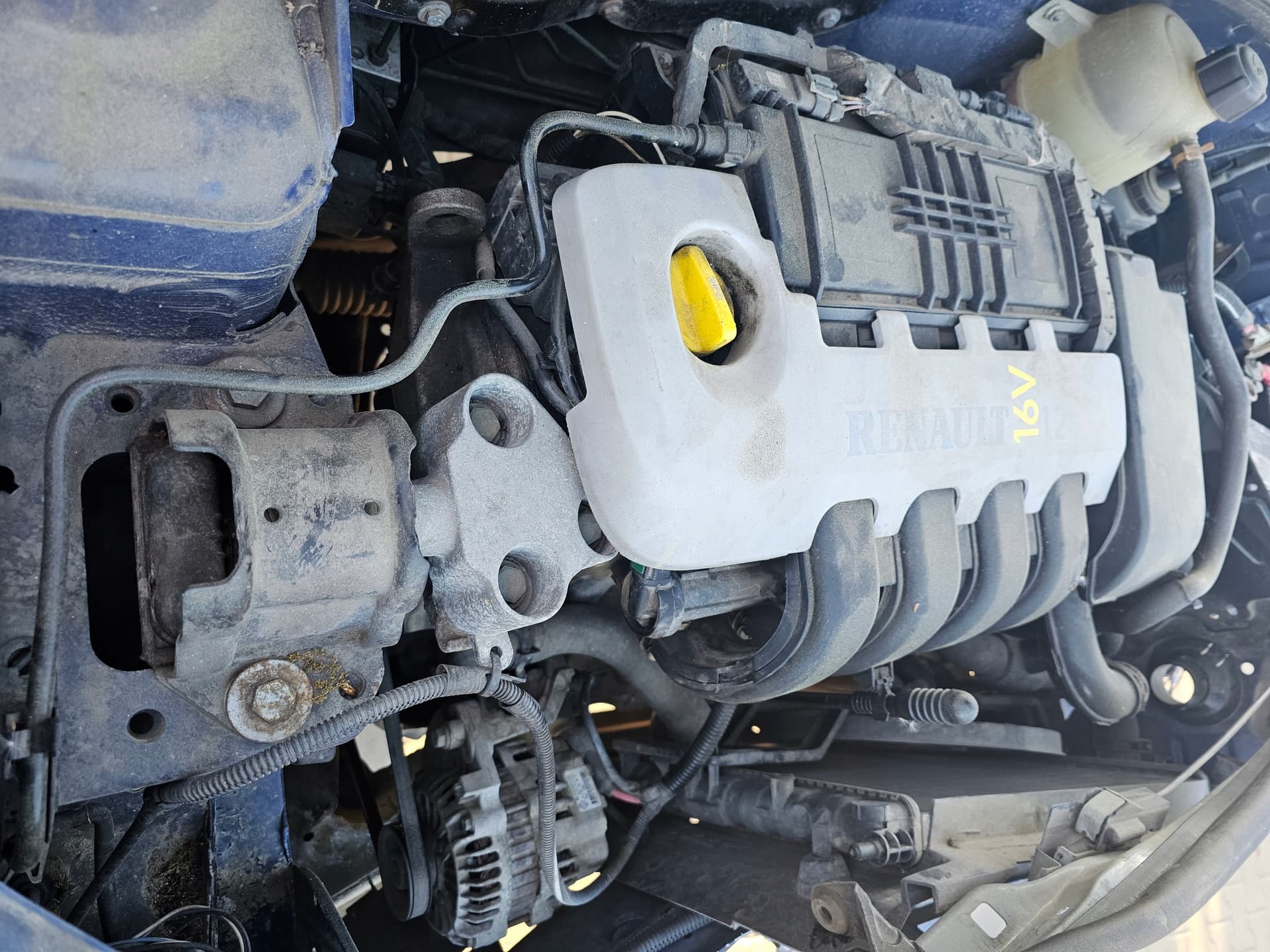 Moteur D4F 728 — vue 2