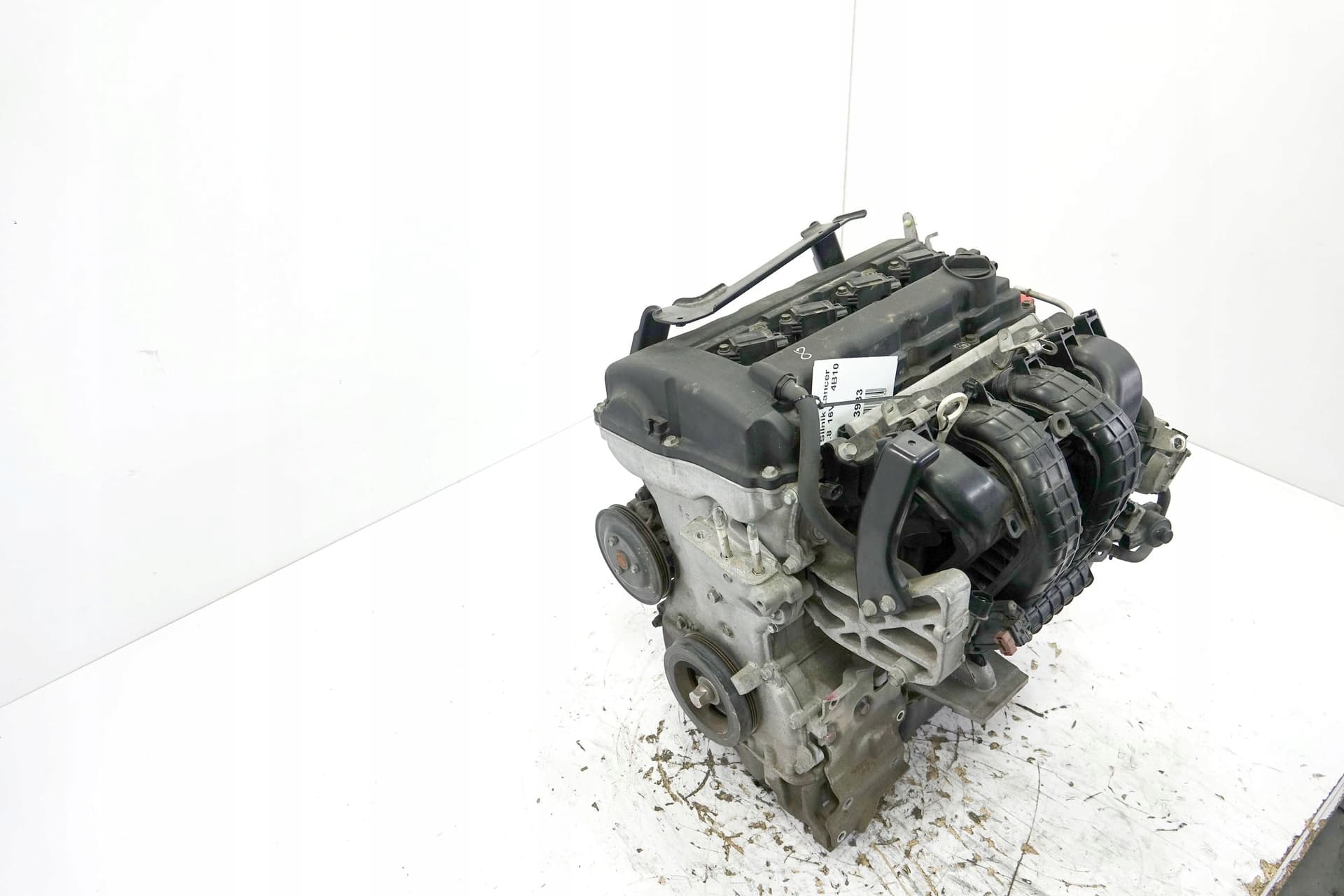 Moteur 4B10 — vue 2