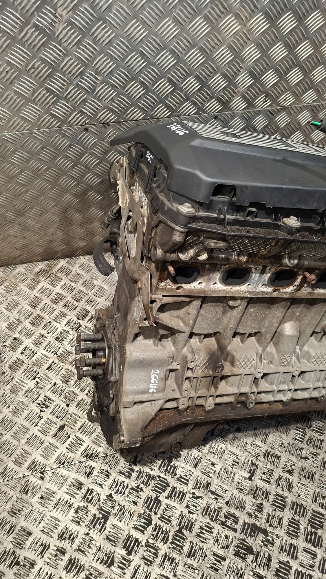 Moteur M52 B20 (206S4) — vue 2