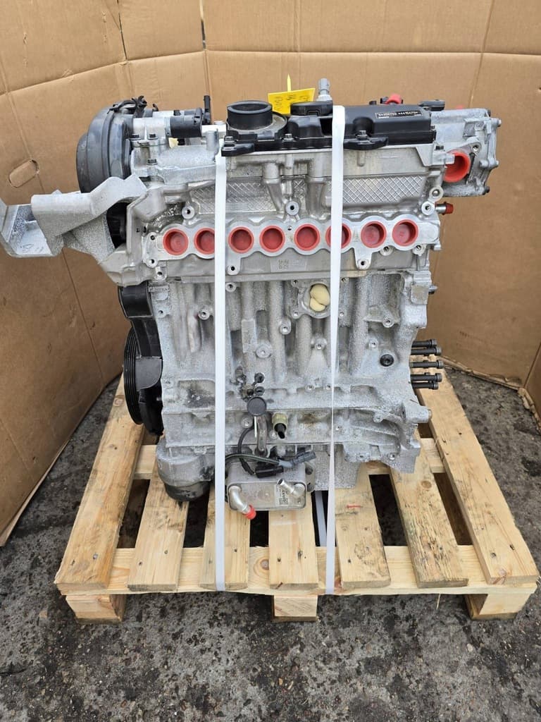Moteur B 4204 T52 — vue 2